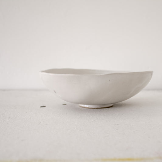 midi salad bowl ~ antique white