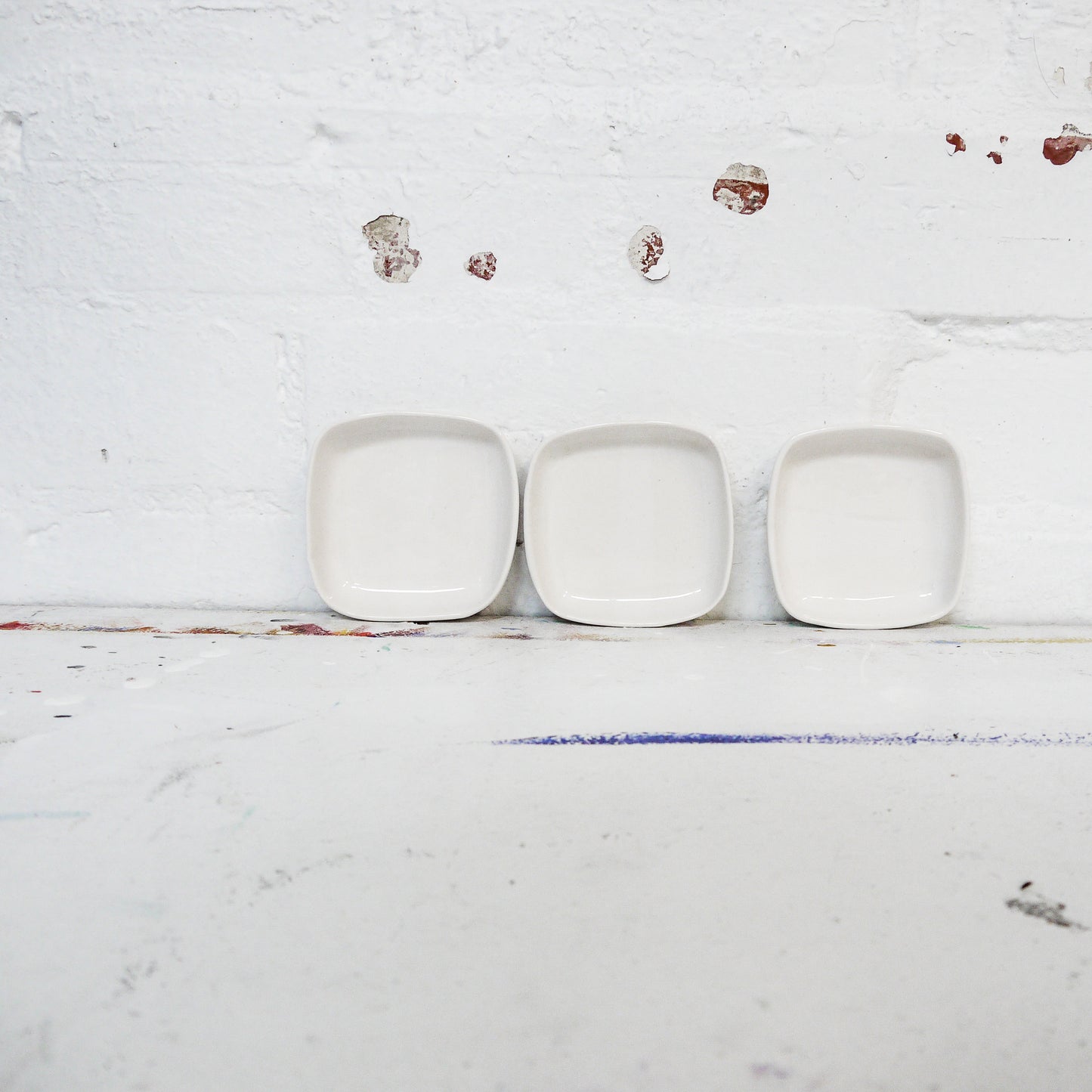 square dish ~ white