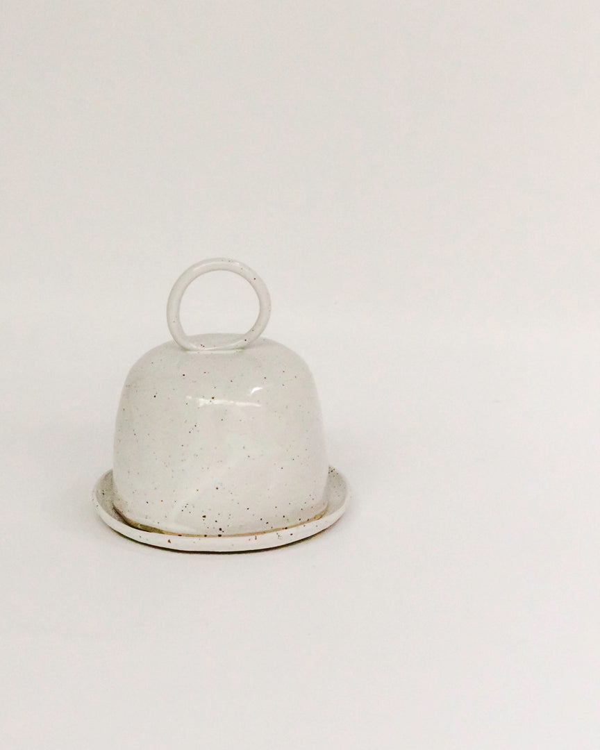 a butter bell ~ speckled white