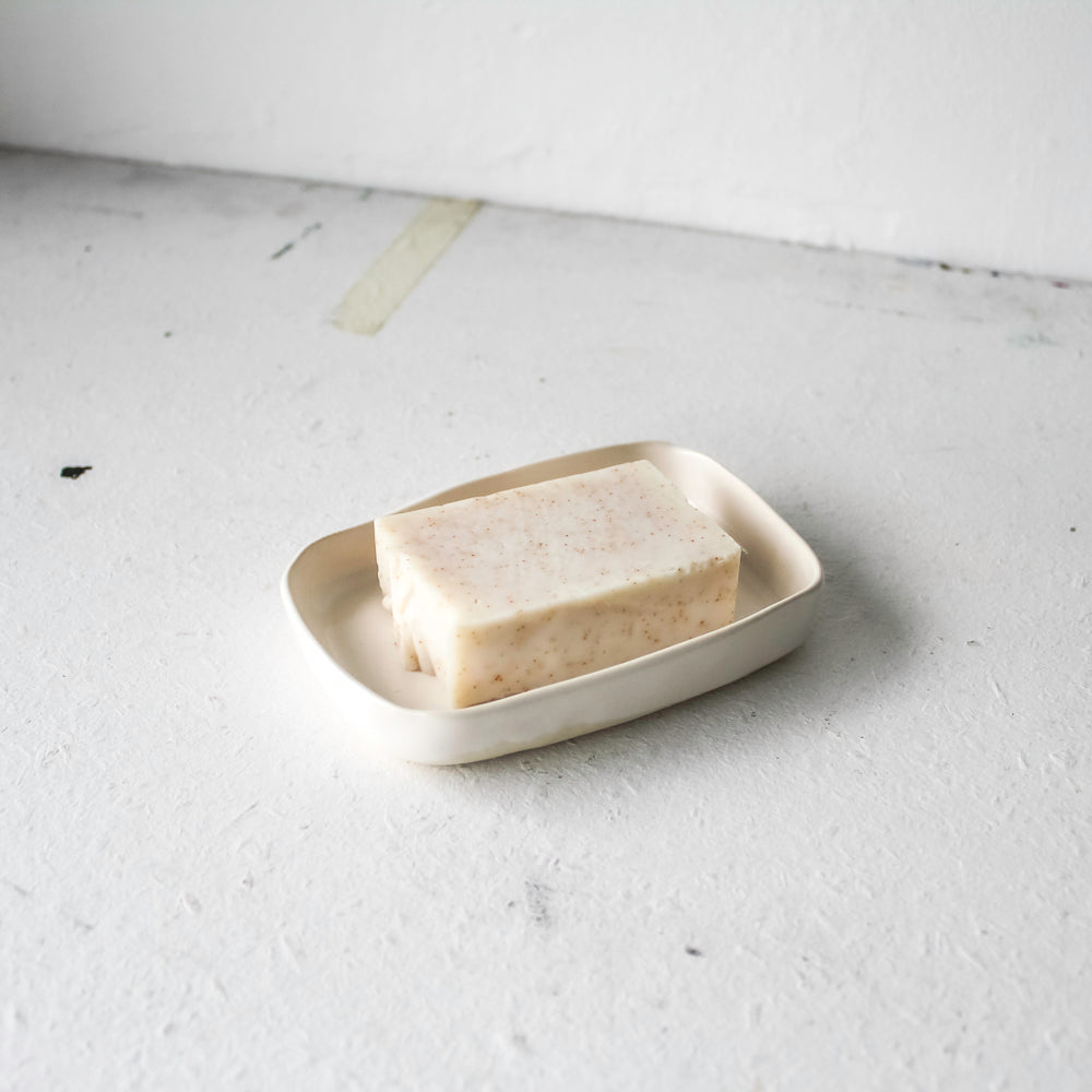 plain soap dish