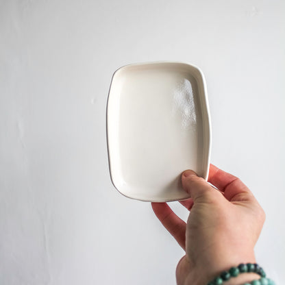 plain soap dish